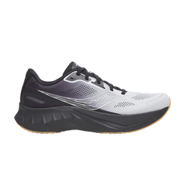 Saucony: Чёрные кроссовки 