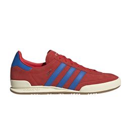 Adidas: Красные кроссовки 