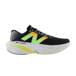 New Balance: Чёрные кроссовки  FuelCell