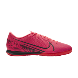 Nike: Красные кроссовки  Academy