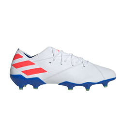 Adidas: Белые кроссовки  Nemeziz