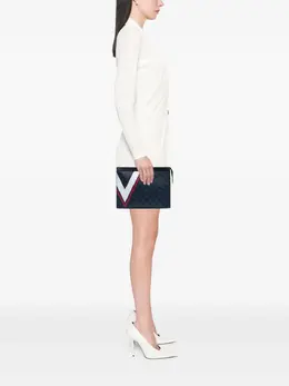 Louis Vuitton Pre-Owned: Чёрный клатч 