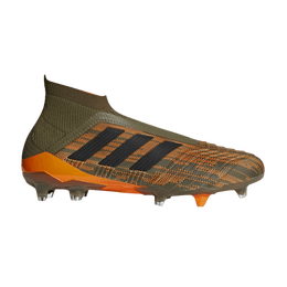 Adidas: Оранжевые кроссовки  Predator