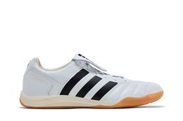 Adidas: Белые кроссовки  Predator