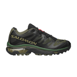Salomon: Чёрные кроссовки 