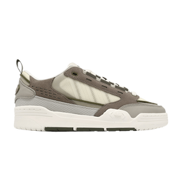Adidas: Белые кроссовки 