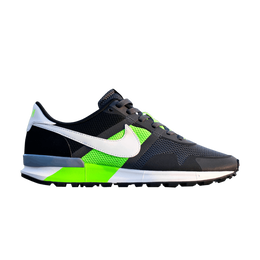 Nike: Чёрные кроссовки  Air Pegasus 83