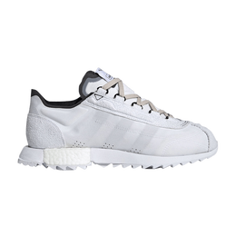 Adidas: Белые кроссовки  SL 7600