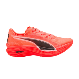 PUMA: Красные кроссовки  Deviate Nitro