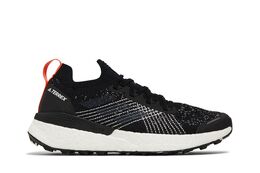 Adidas: Чёрные кроссовки  Parley