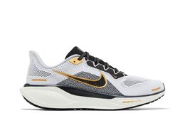 Nike: Светлые кроссовки  Air Zoom