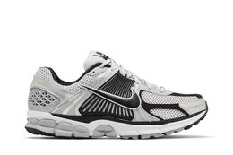Nike: Серебристые кроссовки  Air Zoom