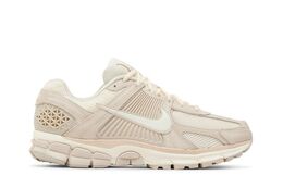 Nike: Светлые кроссовки  Air Zoom