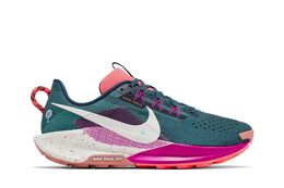 Nike: Яркие кроссовки  Trail
