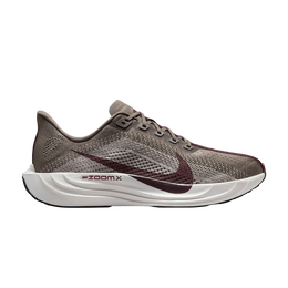 Nike: Зелёные кроссовки  Plus
