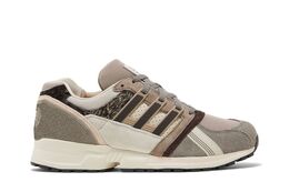 Adidas: Коричневые кроссовки  Equipment