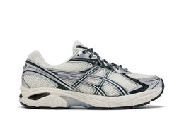 Asics: Кроссовки 
