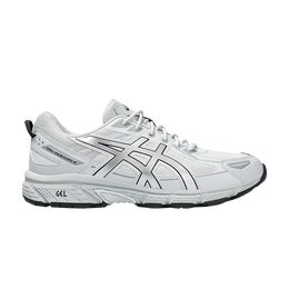 Asics: Серебристые кроссовки  Gel-Venture 6