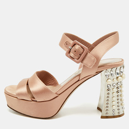 Miu Miu: Розовые сандалии 