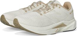 New Balance: Тёмные кроссовки  FuelCell