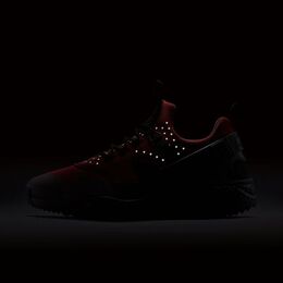 Nike: Красные кроссовки  Air Huarache