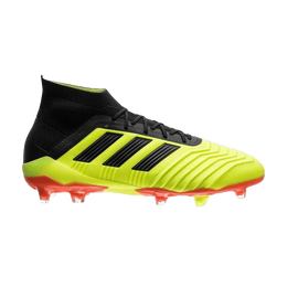 Adidas: Жёлтые кроссовки  Predator