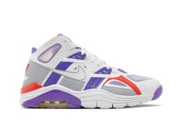 Nike: Белые кроссовки 