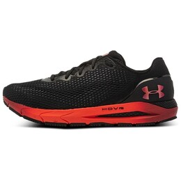 Under Armour: Кроссовки 