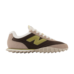 New Balance: Зелёные кроссовки 