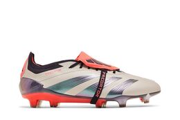 Adidas: Яркие кроссовки  Predator