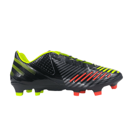 Adidas: Чёрные кроссовки  Predator