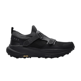 Saucony: Чёрные кроссовки  Shadow