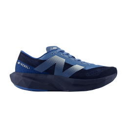 New Balance: Голубые кроссовки  FuelCell