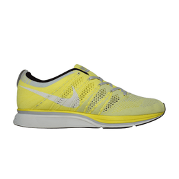Nike: Жёлтые кроссовки  Flyknit Trainer