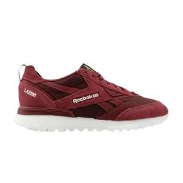 Reebok: Красные кроссовки 