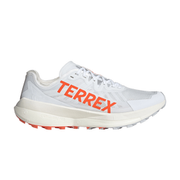 Adidas: Белые кроссовки  Terrex