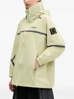 adidas: Жёлтая куртка  X