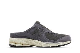 New Balance: Серые сабо  2002R