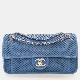 Chanel: Голубая сумка 