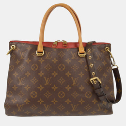 Louis Vuitton: Яркая сумка-шоппер 