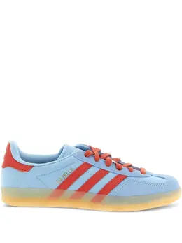 adidas: Светлые кроссовки  Gazelle