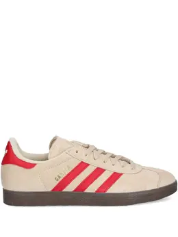 adidas: Бежевые кроссовки  Gazelle