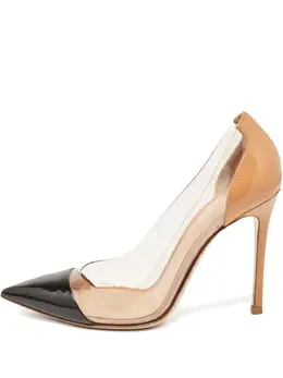 Gianvito Rossi: Бежевые туфли 