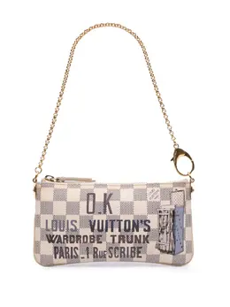 Louis Vuitton Pre-Owned: Белая сумка 