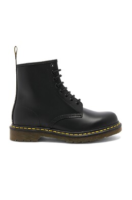 Dr. Martens: Чёрные ботинки  1460
