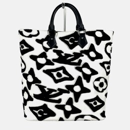 Louis Vuitton: Белая сумка 