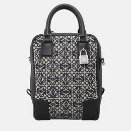 Loewe: Чёрная сумка  Anagram