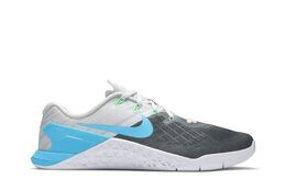 Nike: Голубые кроссовки  Pure Platinum