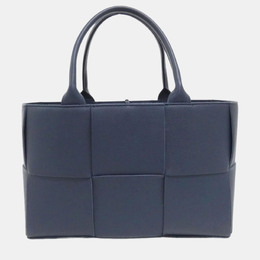 Bottega Veneta: Голубая сумка-шоппер  Intrecciato