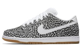 Nike: Кроссовки  SB Dunk Low